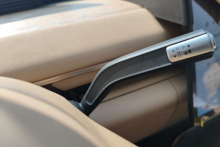 Used EXEED Star Era ET 2024 Range-Extended 200 Pro+ Gear Lever