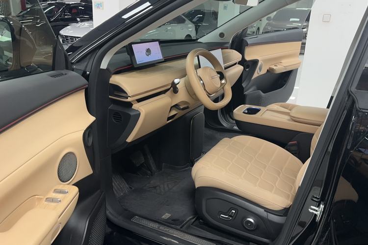 Used EXEED Star Era ET 2024 Range-Extended 200 Pro Interior 2