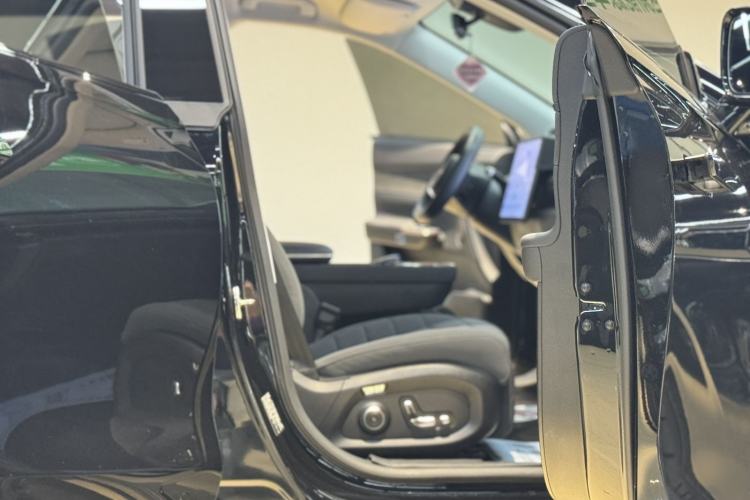 Used EXEED Star Era ET 2024 Range-Extended 200 Pro Interior 3