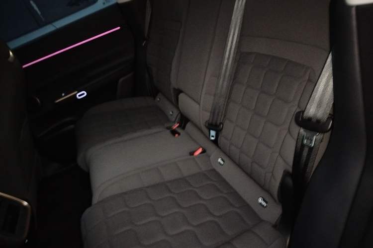 Used EXEED Star Era ET 2024 Range-Extended 200 Pro Interior 4