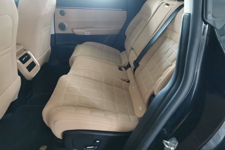 Used EXEED Star Era ET 2024 Range-Extended 200 Pro+ Interior 4