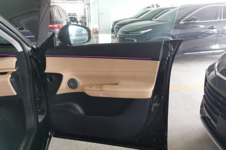 Used EXEED Star Era ET 2024 Range-Extended 200 Pro+ Interior 5