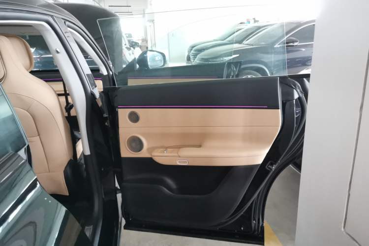 Used EXEED Star Era ET 2024 Range-Extended 200 Pro+ Interior 6