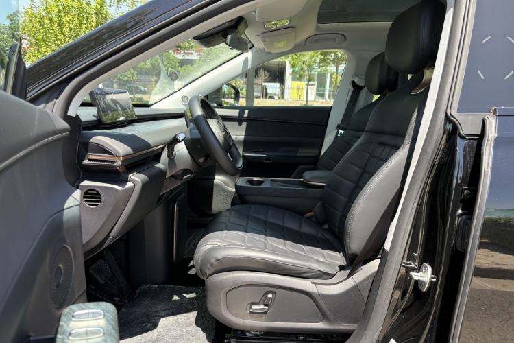 Used EXEED Star Era ET 2024 Range-Extended 200 Plus Interior 9