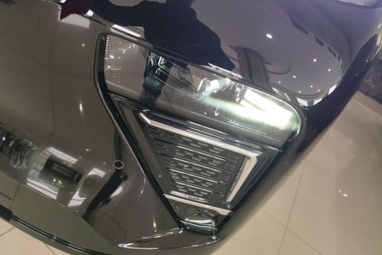 Used EXEED Star Era ET 2024 Extended-Range 240 Ultra All-Wheel Drive Left Front Headlight