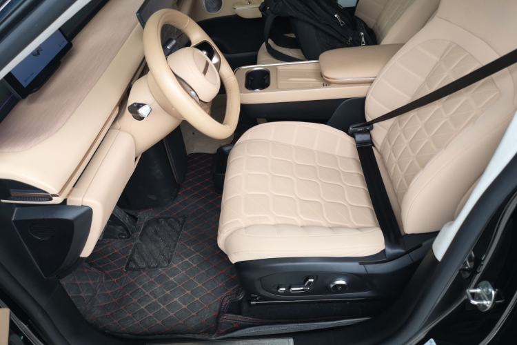Used EXEED Star Era ET 2024 All-Electric 655 Ultra Left Front Seat