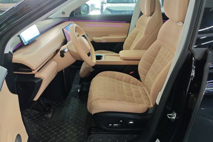 Used EXEED Star Era ET 2024 All-Electric 655 Ultra Left Front Seat