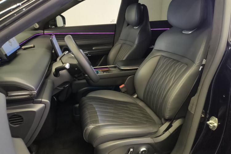 Used EXEED Star Era ET 2024 Extended-Range 240 Ultra All-Wheel Drive Left Front Seat