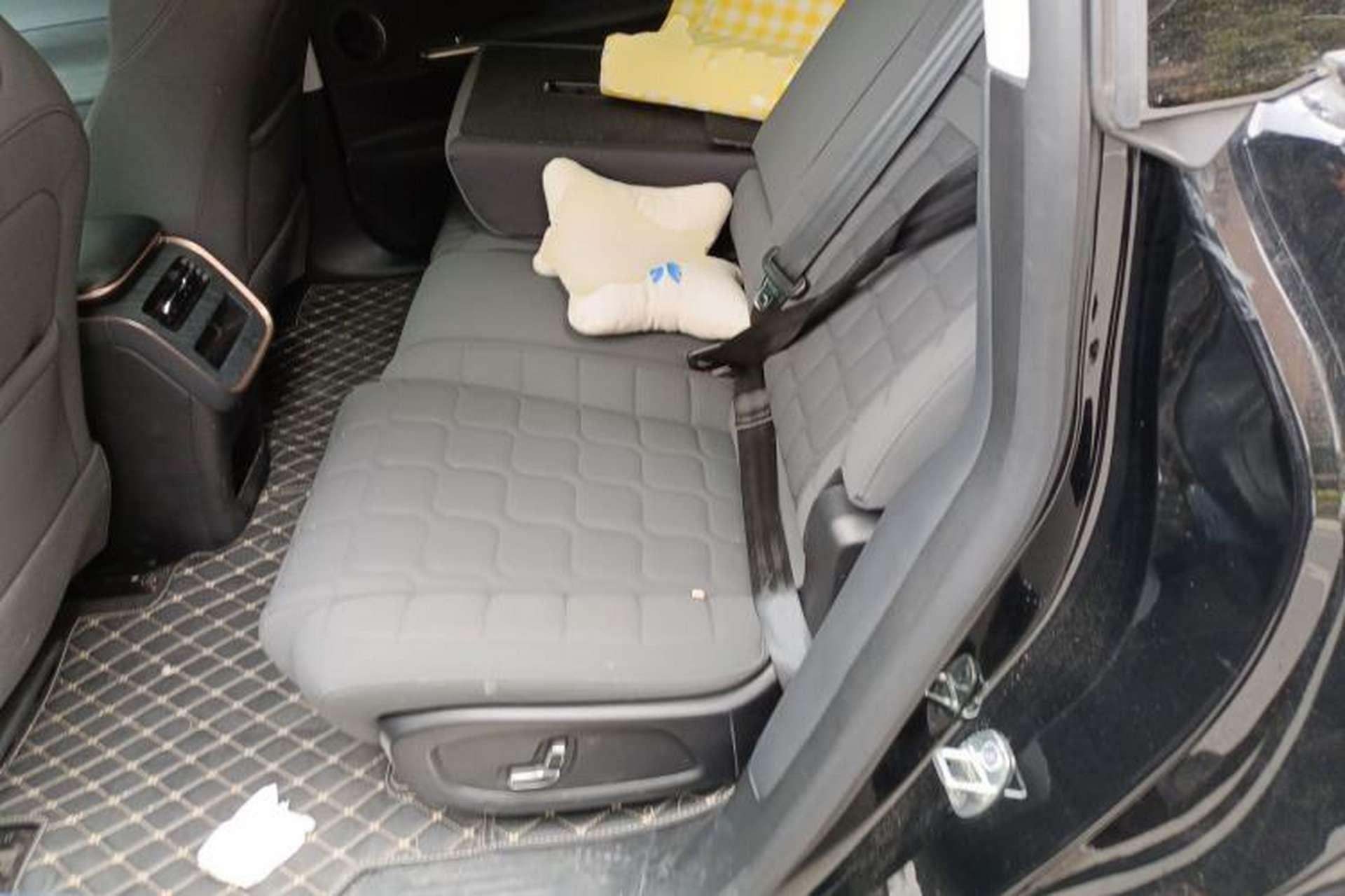 Used EXEED Star Era ET 2024 Pure Electric 625 Pro Urban Intelligent Driving Edition Left Rear Seat