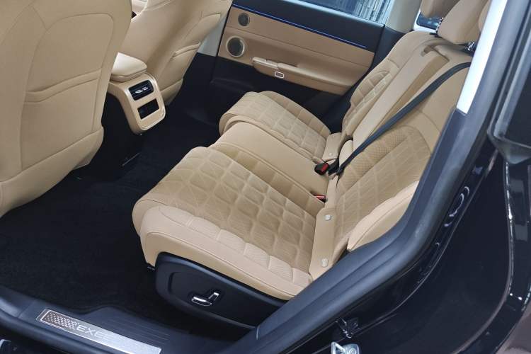 Used EXEED Star Era ET 2024 Range-Extended 200 Pro Left Rear Seat