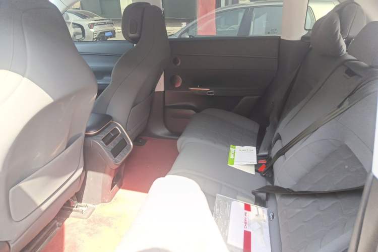 Used EXEED Star Era ET 2024 All-Electric 655 Ultra Left Rear Seat