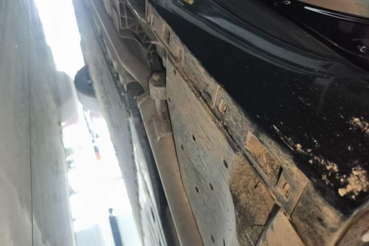 Used EXEED Star Era ET 2024 Range-Extended 200 Pro Left Side Sill