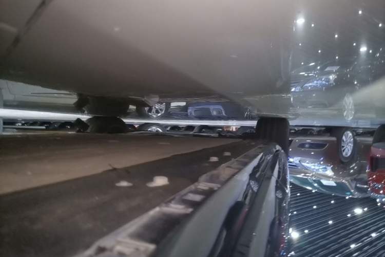 Used EXEED Star Era ET 2024 All-Electric 655 Ultra Left Side Sill