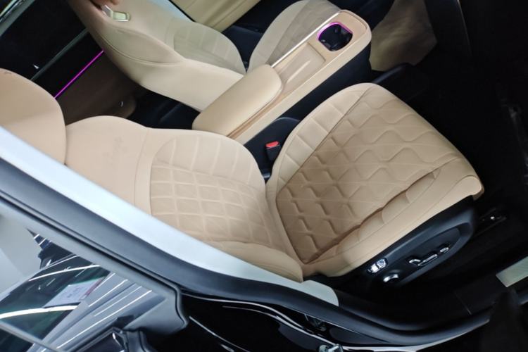 Used EXEED Star Era ET 2024 Range-Extended 200 Pro+ Right Front Seat
