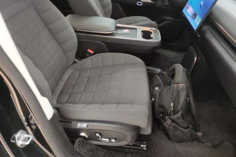 Used EXEED Star Era ET 2024 Range-Extended 200 Pro Right Front Seat