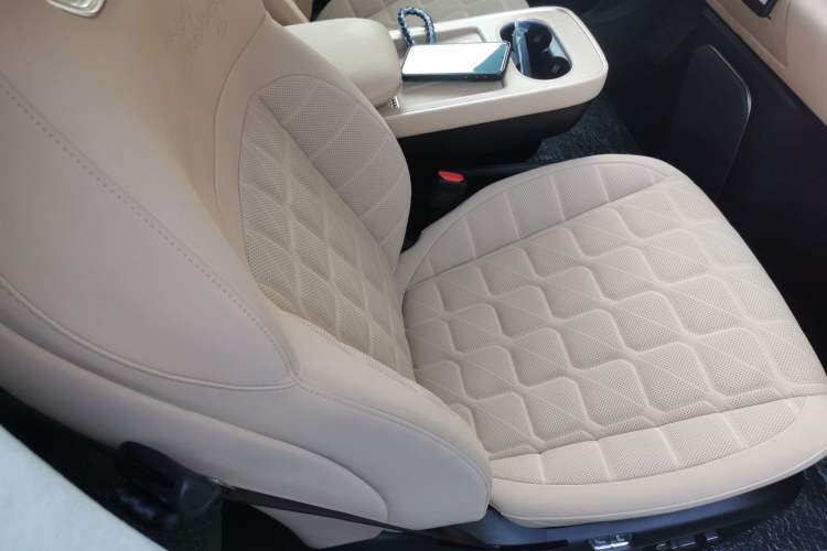 Used EXEED Star Era ET 2024 All-Electric 655 Ultra Right Front Seat