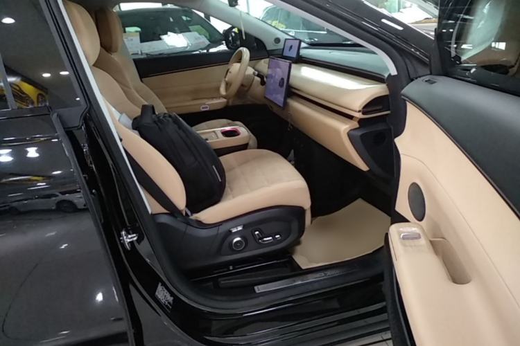 Used EXEED Star Era ET 2024 Range-Extended 200 Pro Right Front Seat
