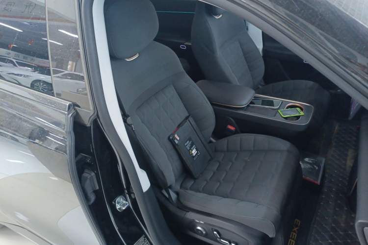 Used EXEED Star Era ET 2024 Range-Extended 200 Pro Right Front Seat