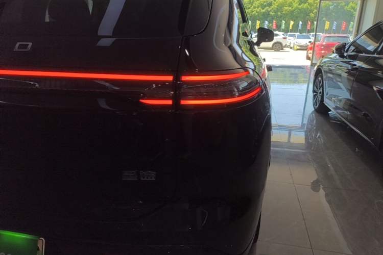 Used EXEED Star Era ET 2024 All-Electric 655 Ultra Right Rear Taillight
