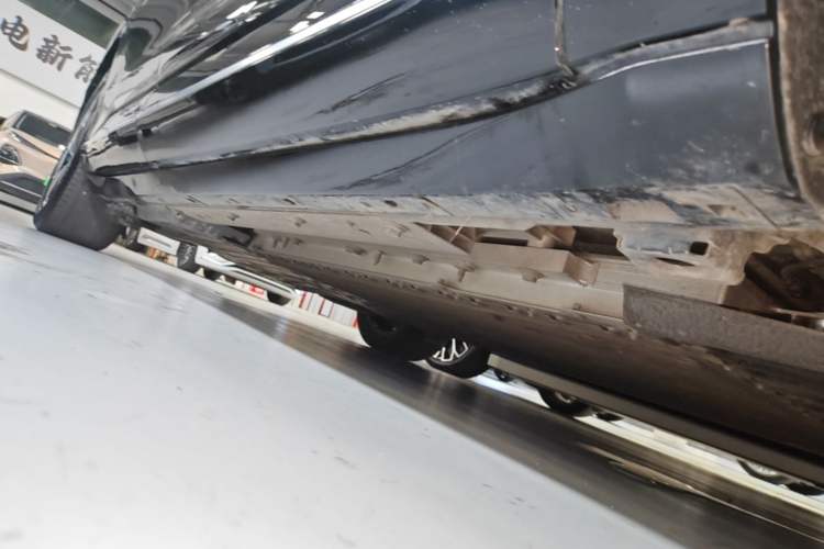 Used EXEED Star Era ET 2024 Range-Extended 200 Pro+ Right Side Sill