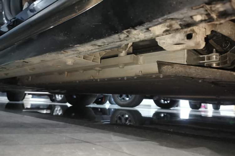 Used EXEED Star Era ET 2024 Range-Extended 200 Pro Right Side Sill