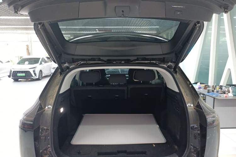 Used EXEED Star Era ET 2024 Range-Extended 200 Pro Trunk