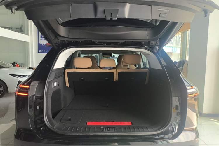 Used EXEED Star Era ET 2024 Range-Extended 200 Pro Trunk
