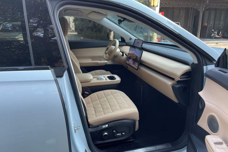 Used EXEED Star Era ET 2024 Range-Extended 200 Pro+ Right Front Seat