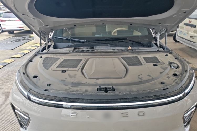 Used EXEED Star Era ET 2024 Extended-Range 240 Ultra All-Wheel Drive Engine Bay
