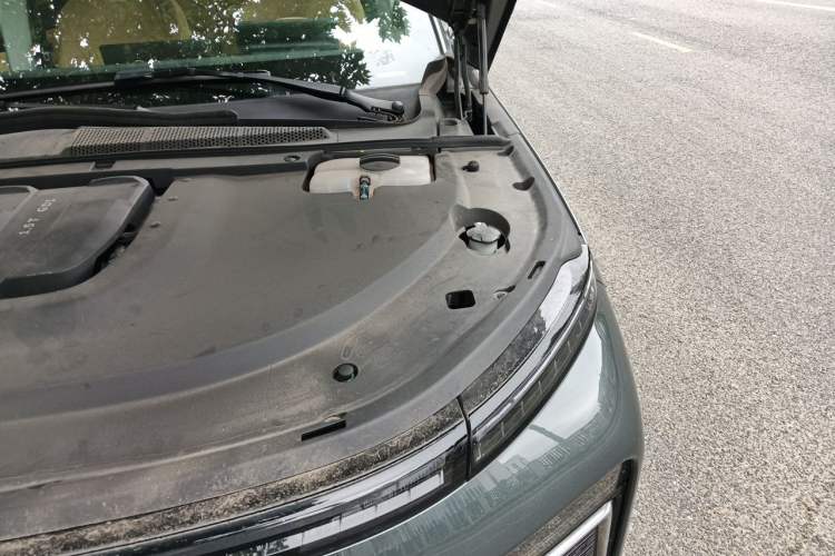 Used EXEED Star Era ET 2024 Range-Extended 200 Pro Engine Bay Left