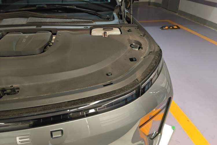 Used EXEED Star Era ET 2024 Range-Extended 200 Pro+ Engine Bay Left