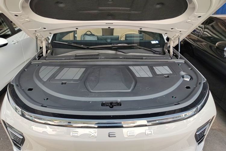 Used EXEED Star Era ET 2024 Extended-Range 240 Ultra All-Wheel Drive Engine Bay