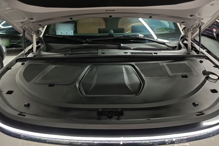 Used EXEED Star Era ET 2024 Extended-Range 240 Ultra All-Wheel Drive Engine Bay