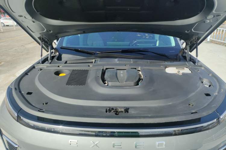 Used EXEED Star Era ET 2024 Range-Extended 200 Pro Engine Bay
