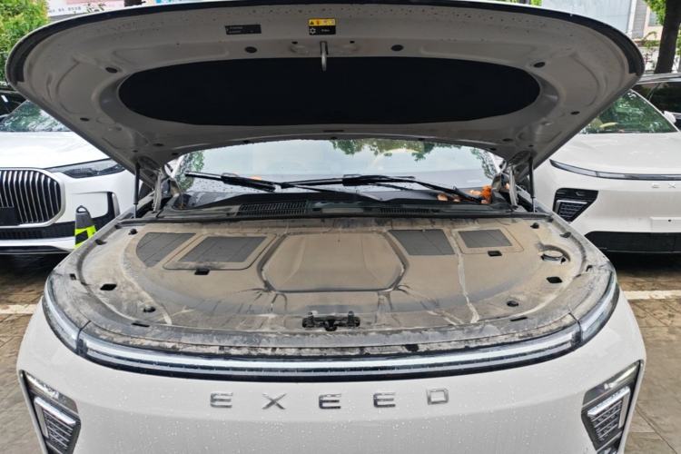 Used EXEED Star Era ET 2024 Extended-Range 240 Ultra All-Wheel Drive Engine Bay