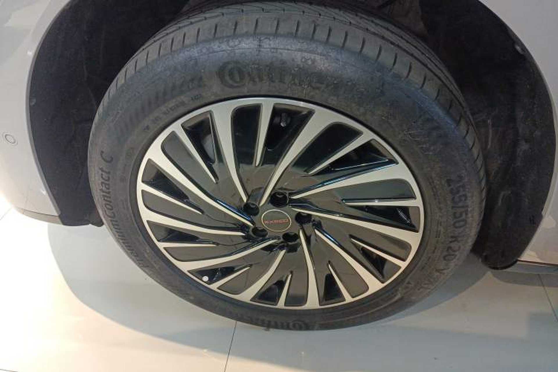 Used EXEED Star Era ET 2024 Extended-Range 240 Ultra All-Wheel Drive Exterior 7