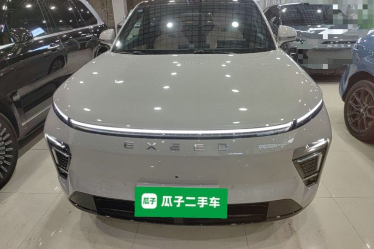 Used EXEED Star Era ET 2024 Extended-Range 240 Ultra All-Wheel Drive Front