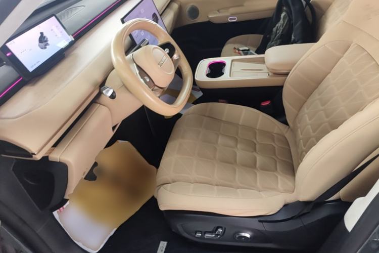 Used EXEED Star Era ET 2024 All-Electric 655 Ultra Left Front Seat