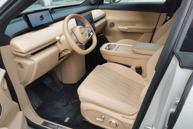 Used EXEED Star Era ET 2024 Extended-Range 240 Ultra All-Wheel Drive Left Front Seat