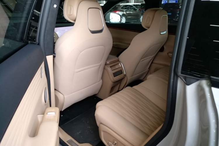 Used EXEED Star Era ET 2024 Extended-Range 240 Ultra All-Wheel Drive Left Rear Seat