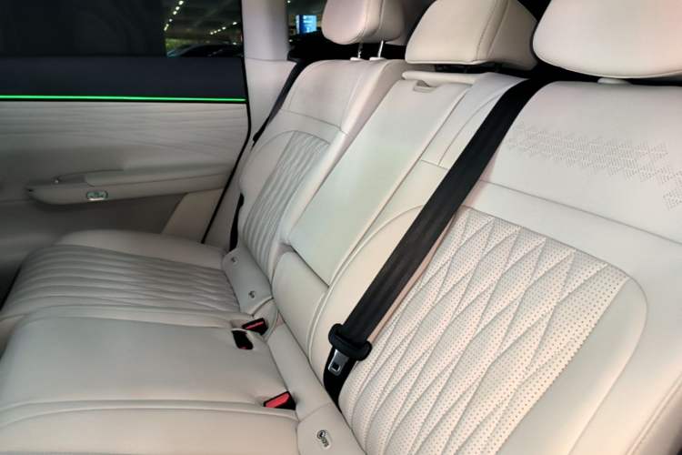 Used EXEED Star Era ET 2024 Range-Extended 240 Max All-Wheel Drive Left Rear Seat