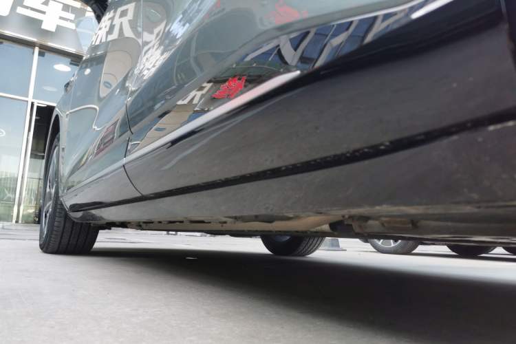 Used EXEED Star Era ET 2024 Range-Extended 200 Pro+ Left Side Sill
