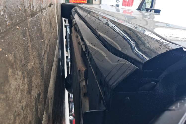 Used EXEED Star Era ET 2024 Extended-Range 240 Ultra All-Wheel Drive Left Side Sill