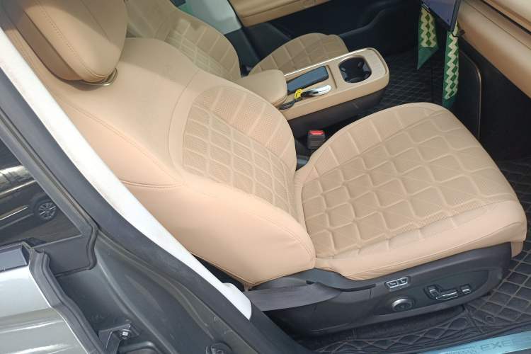 Used EXEED Star Era ET 2024 Range-Extended 200 Plus Right Front Seat