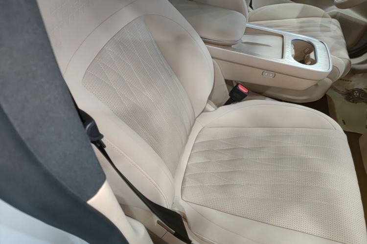 Used EXEED Star Era ET 2024 Extended-Range 240 Ultra All-Wheel Drive Right Front Seat