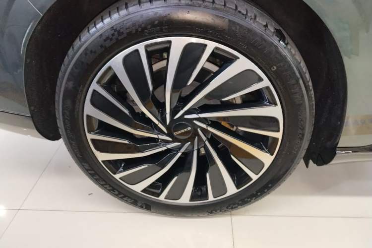 Used EXEED Star Era ET 2024 All-Electric 655 Ultra Right Rear Wheel Hub
