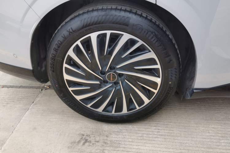 Used EXEED Star Era ET 2024 Extended-Range 240 Ultra All-Wheel Drive Right Rear Wheel Hub