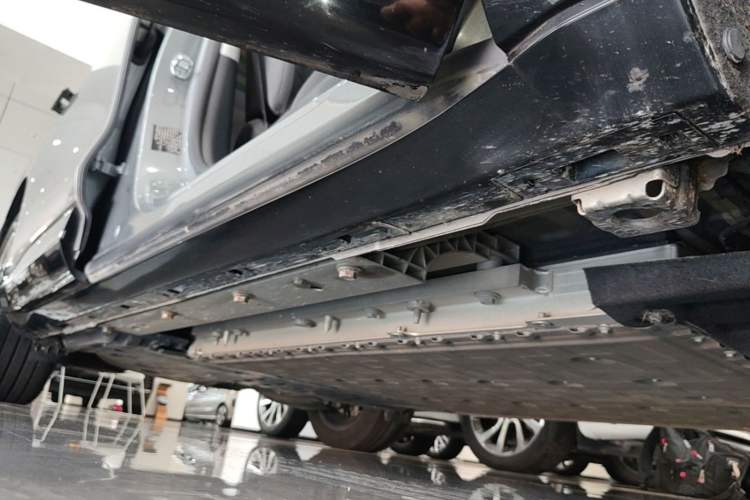 Used EXEED Star Era ET 2024 Range-Extended 200 Pro+ Right Side Sill