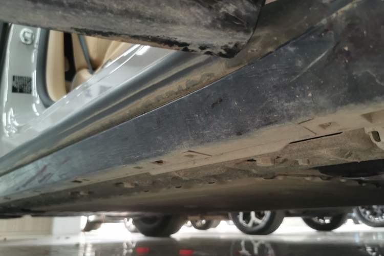 Used EXEED Star Era ET 2024 Extended-Range 240 Ultra All-Wheel Drive Right Side Sill
