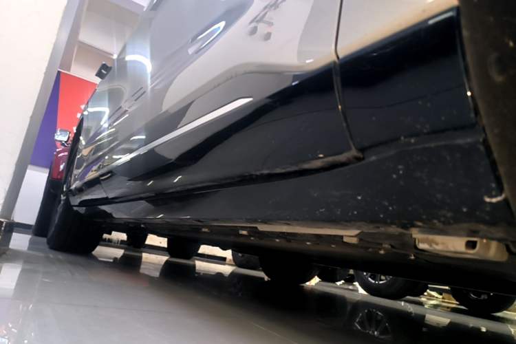 Used EXEED Star Era ET 2024 Range-Extended 240 Max All-Wheel Drive Right Side Sill